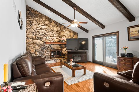 Tiny photo for 1130 N Thatcher Lane, Addison, IL 60101 (MLS # 12559816)