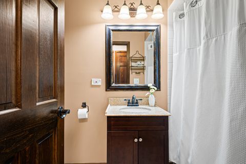 Tiny photo for 1130 N Thatcher Lane, Addison, IL 60101 (MLS # 12559816)