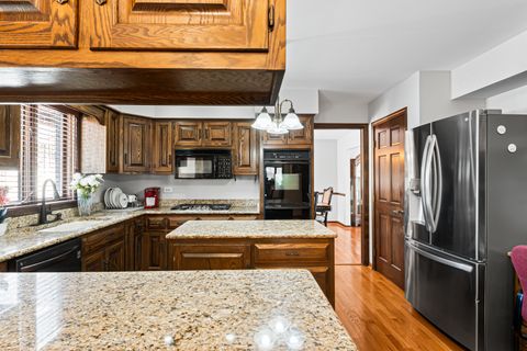 Tiny photo for 1130 N Thatcher Lane, Addison, IL 60101 (MLS # 12559816)