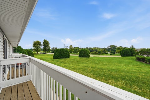 Tiny photo for 17438 W Chestnut Lane, Gurnee, IL 60031 (MLS # 12750884)