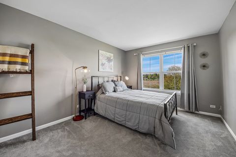 Tiny photo for 2986 Langston Circle, St. Charles, IL 60175 (MLS # 12622600)