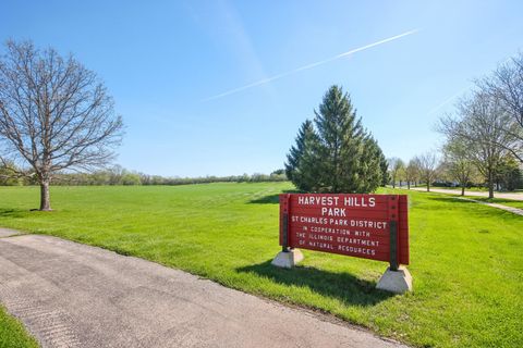 Tiny photo for 2986 Langston Circle, St. Charles, IL 60175 (MLS # 12622600)