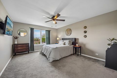 Tiny photo for 2986 Langston Circle, St. Charles, IL 60175 (MLS # 12622600)