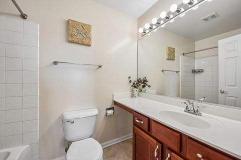 Tiny photo for 2986 Langston Circle, St. Charles, IL 60175 (MLS # 12622600)