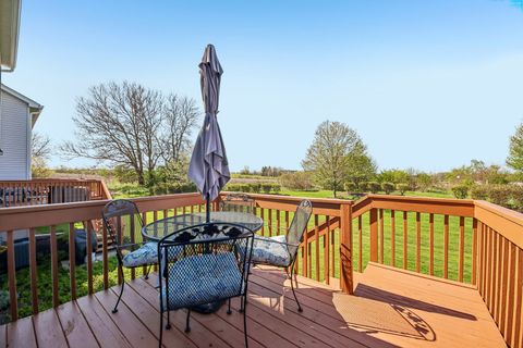 Tiny photo for 2986 Langston Circle, St. Charles, IL 60175 (MLS # 12622600)