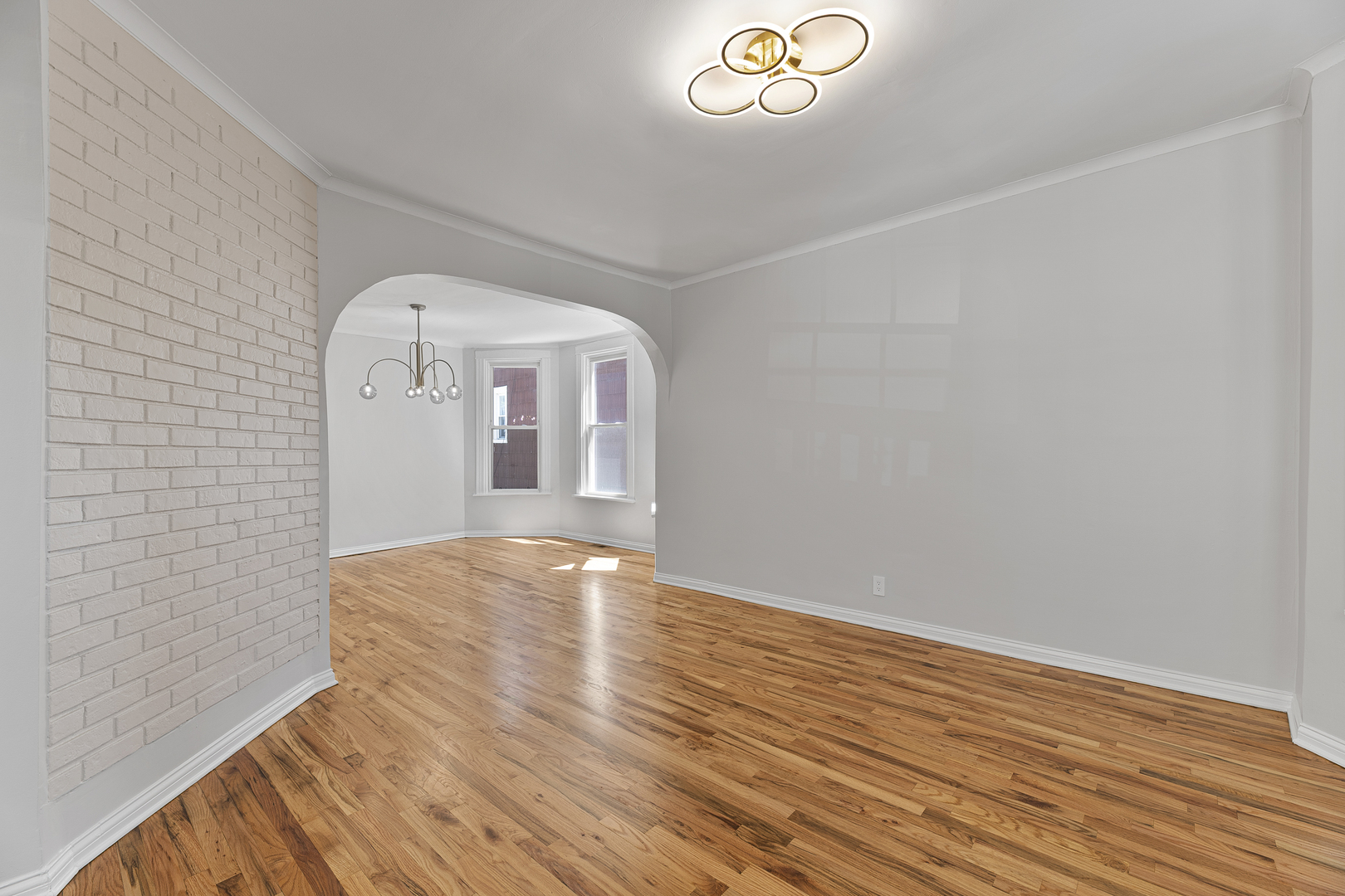 929 N Latrobe Avenue