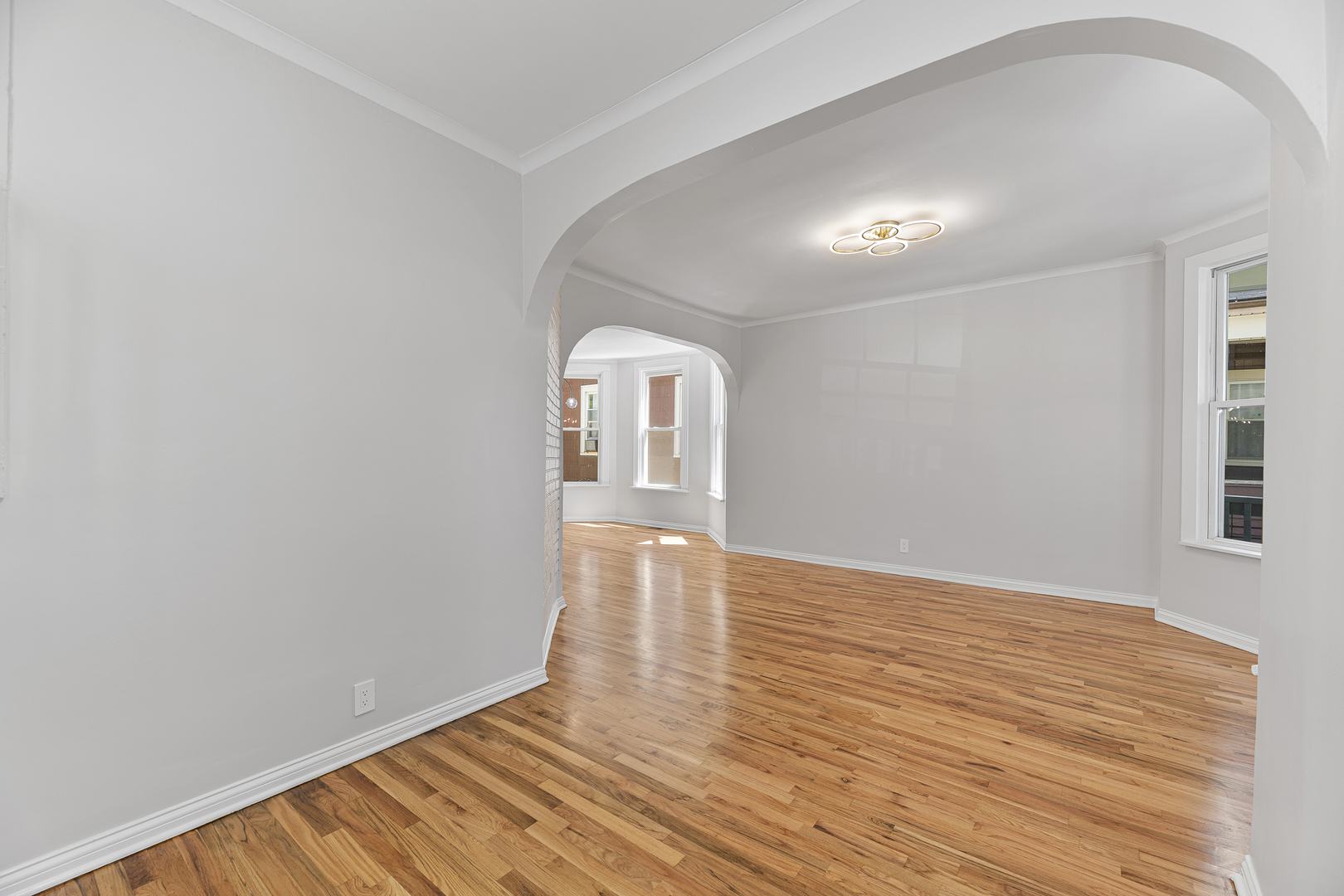 929 N Latrobe Avenue