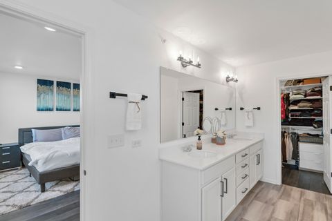 Tiny photo for 3209 Trillium Circle, Rolling Meadows, IL 60008 (MLS # 12564621)