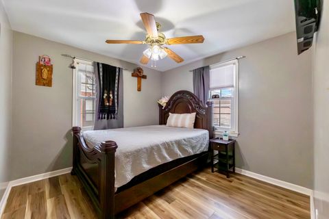 Tiny photo for 1617 Glenwood Avenue, Joliet, IL 60435 (MLS # 12561985)