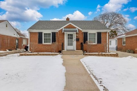 1617 Glenwood Avenue Joliet IL 60435