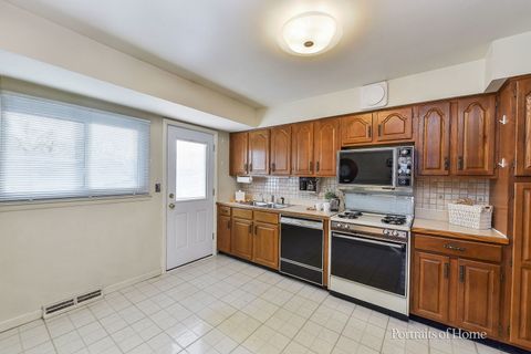 Tiny photo for 6705 Patton Drive, Woodridge, IL 60517 (MLS # 12539326)