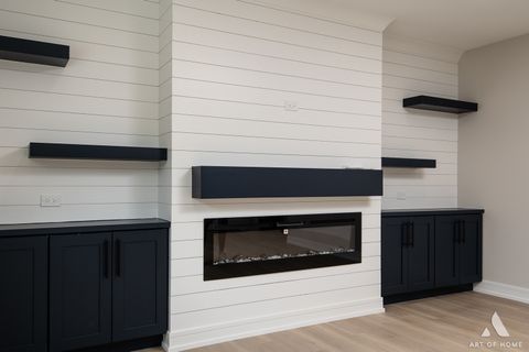 Tiny photo for 7951 W 73 Place, Bridgeview, IL 60455 (MLS # 12481519)