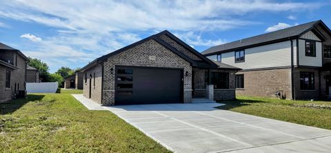 Tiny photo for 7951 W 73 Place, Bridgeview, IL 60455 (MLS # 12481519)