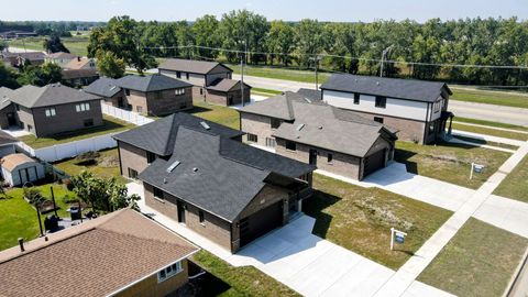 Tiny photo for 7951 W 73 Place, Bridgeview, IL 60455 (MLS # 12481519)