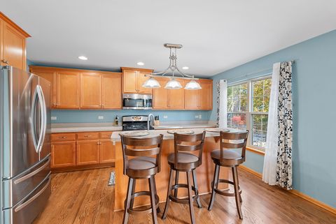 Tiny photo for 902 Cheyenne Lane, New Lenox, IL 60451 (MLS # 12515233)