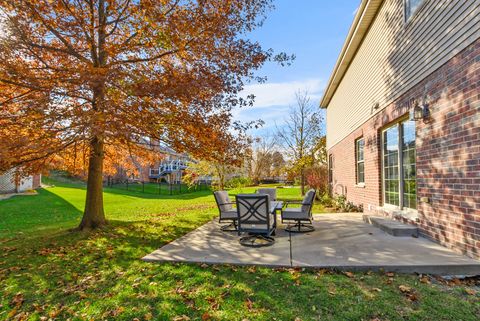 Tiny photo for 902 Cheyenne Lane, New Lenox, IL 60451 (MLS # 12515233)