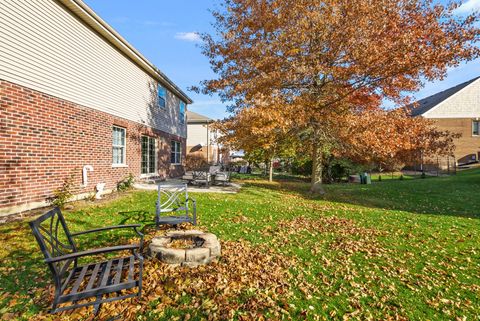 Tiny photo for 902 Cheyenne Lane, New Lenox, IL 60451 (MLS # 12515233)