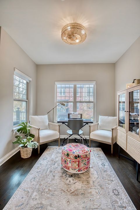 Tiny photo for 694 Parkside Court, Libertyville, IL 60048 (MLS # 12500652)