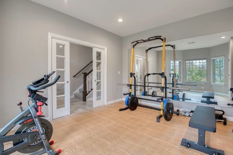 Tiny photo for 694 Parkside Court, Libertyville, IL 60048 (MLS # 12500652)