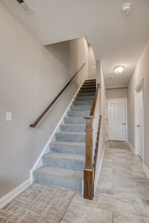 Tiny photo for 694 Parkside Court, Libertyville, IL 60048 (MLS # 12500652)