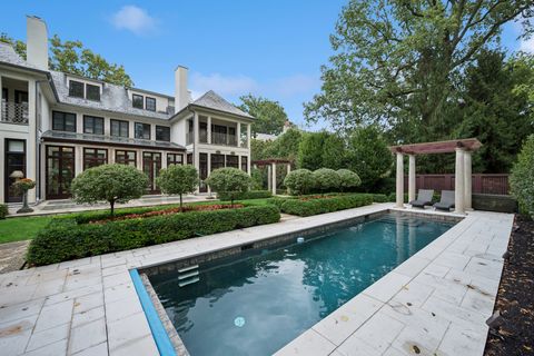 Tiny photo for 528 Roslyn Road, Kenilworth, IL 60043 (MLS # 12336735)