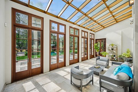 Tiny photo for 528 Roslyn Road, Kenilworth, IL 60043 (MLS # 12336735)