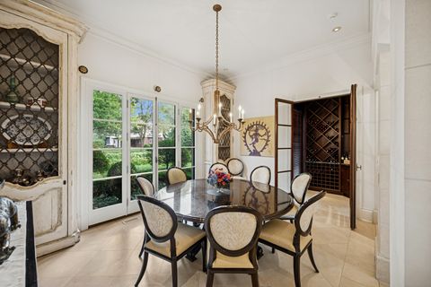 Tiny photo for 528 Roslyn Road, Kenilworth, IL 60043 (MLS # 12336735)