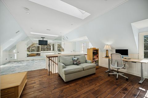 Tiny photo for 528 Roslyn Road, Kenilworth, IL 60043 (MLS # 12336735)