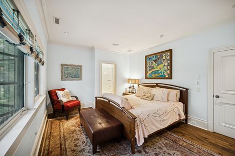 Tiny photo for 528 Roslyn Road, Kenilworth, IL 60043 (MLS # 12336735)