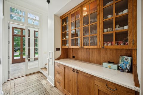 Tiny photo for 528 Roslyn Road, Kenilworth, IL 60043 (MLS # 12336735)