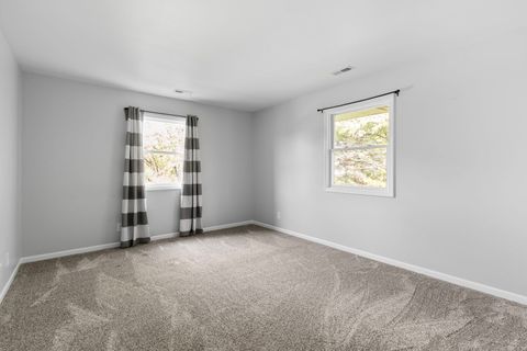 Tiny photo for 2904 E Chestnut Drive, Wonder Lake, IL 60097 (MLS # 12501569)