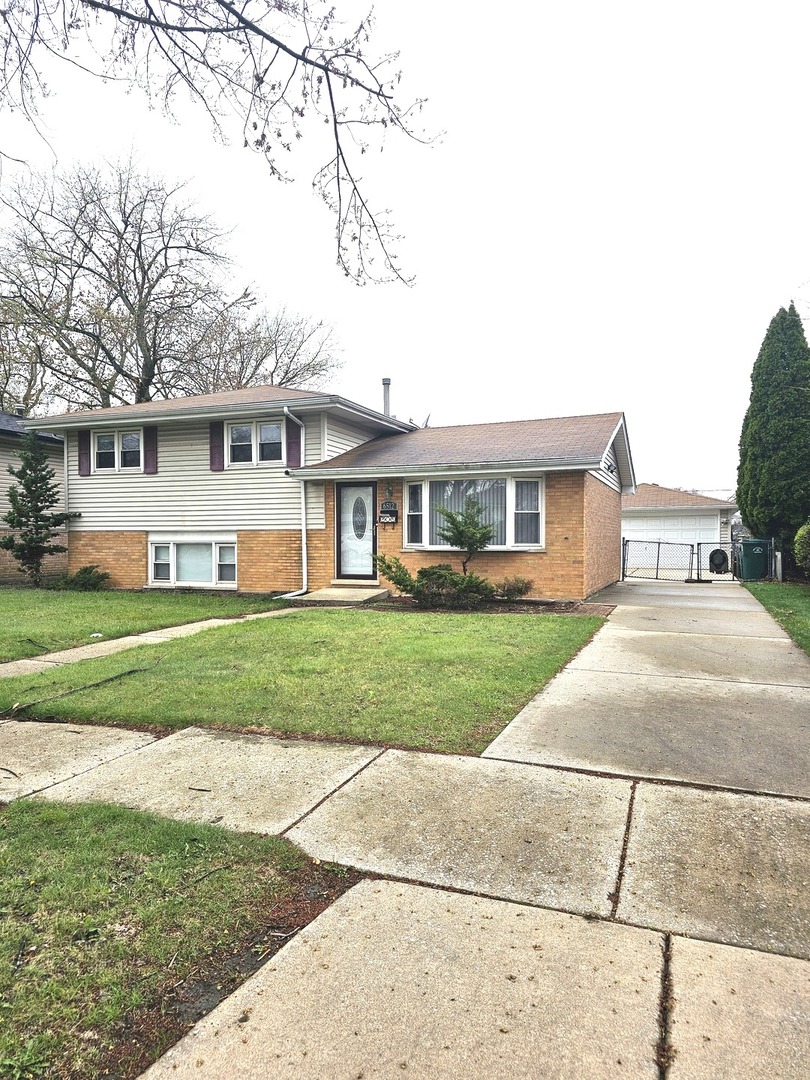6512 Ridge Drive