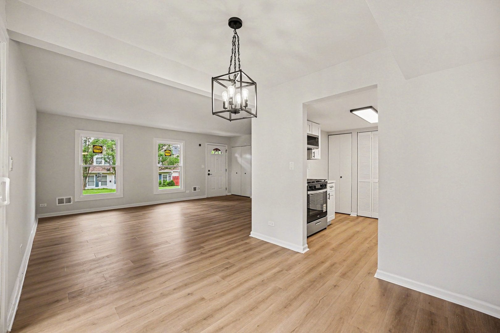 1801 Jamestown Circle