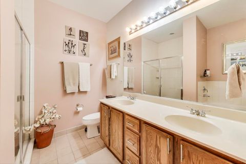 Tiny photo for Chicago, IL 60616 (MLS # 12495787)