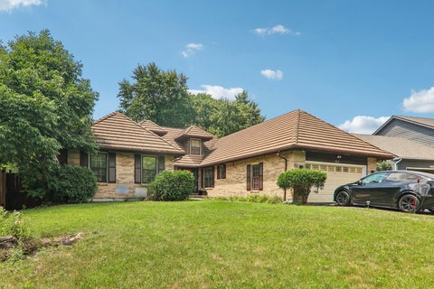 Tiny photo for 1213 Johnson Drive, Naperville, IL 60540 (MLS # 12703394)