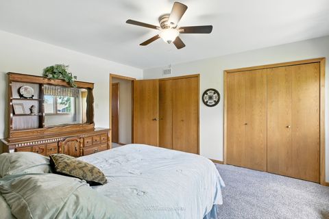 Tiny photo for 10549 Illinois Court, Orland Park, IL 60467 (MLS # 12464616)