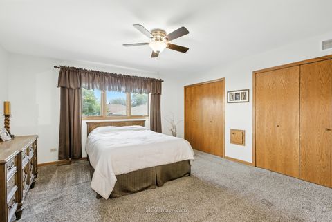 Tiny photo for 10549 Illinois Court, Orland Park, IL 60467 (MLS # 12464616)