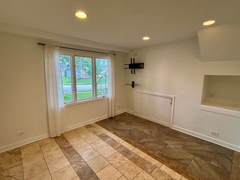 Tiny photo for 1450 Sturbridge Court, Hoffman Estates, IL 60192 (MLS # 12707195)