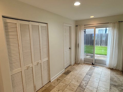 Tiny photo for 1450 Sturbridge Court, Hoffman Estates, IL 60192 (MLS # 12707195)