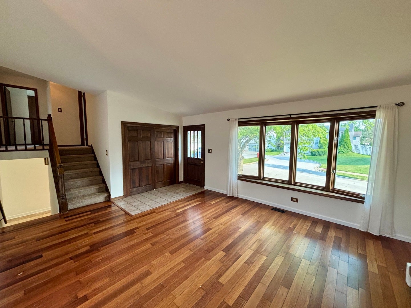 1450 Sturbridge Court