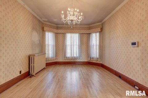 Tiny photo for 802 4TH Street W, Sterling, IL 61081 (MLS # QC4265385)