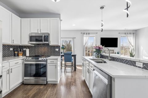 Tiny photo for 16224 Golfview Drive, Lockport, IL 60441 (MLS # 12613354)