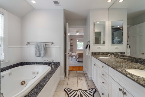 Tiny photo for 3805 Foster Street, Evanston, IL 60203 (MLS # 12765311)