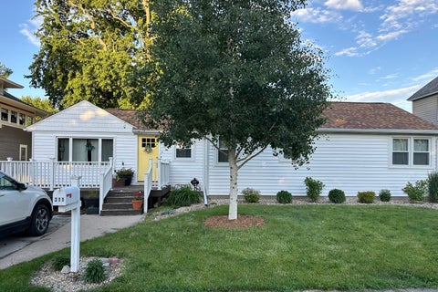 Photo of 311 S 2nd Avenue, Chenoa, IL 61726 (MLS # 12658955)