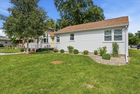 Tiny photo for 311 S 2nd Avenue, Chenoa, IL 61726 (MLS # 12658955)