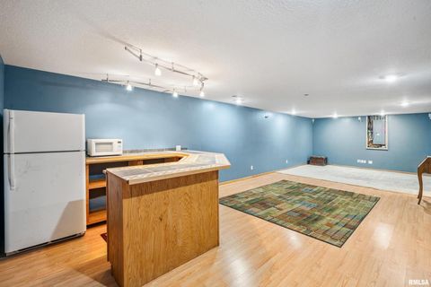 Tiny photo for 4504 GAYMAN Avenue, Davenport, IA 52806 (MLS # QC4268560)