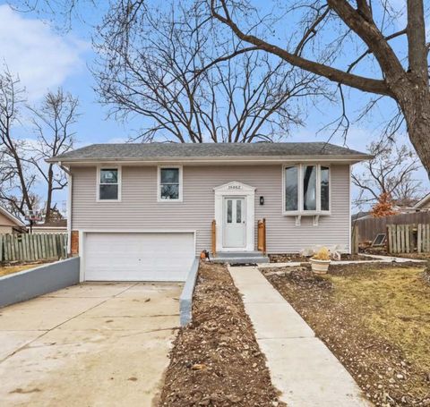 Photo of 19632 Walnut Street, Mokena, IL 60448 (MLS # 12570309)