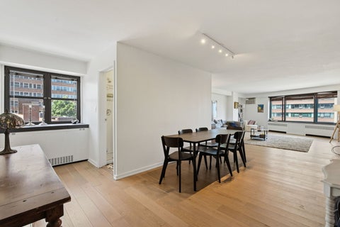 Tiny photo for 3100 N Lake Shore Drive #601, Chicago, IL 60657 (MLS # 12688459)