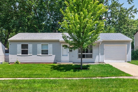 Photo of 103 Willow Road, Streamwood, IL 60107 (MLS # 12782137)