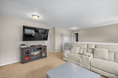 Tiny photo for 909 Avalon Way, Minooka, IL 60447 (MLS # 12669488)
